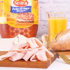 Peito de Peru Defumado SEARA kg